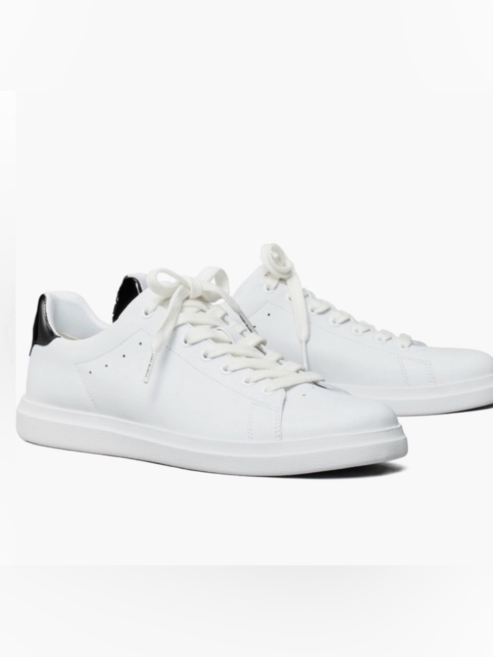 NWT Tory Burch Howell Court Titanium White/ Perfect Black Sneakers